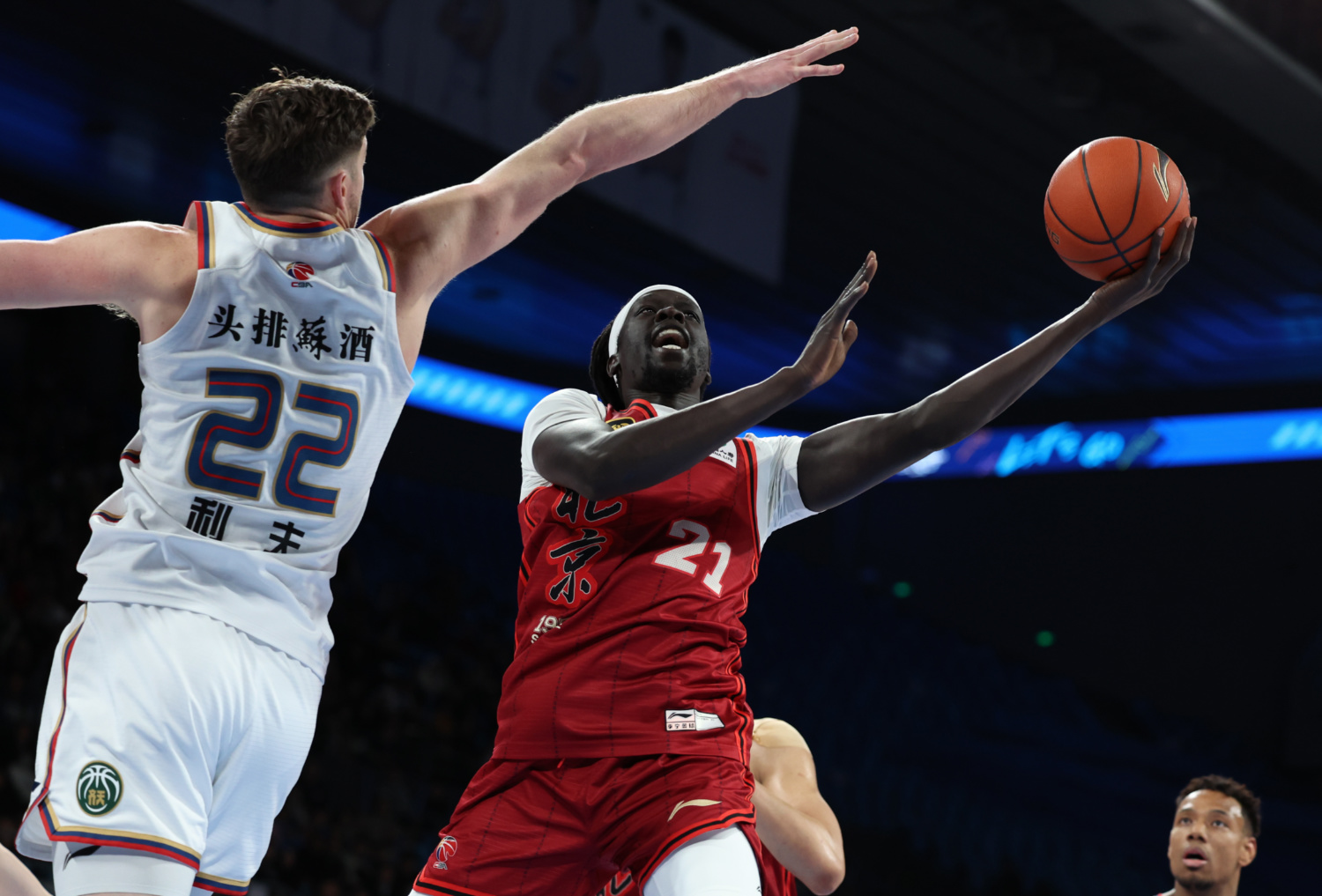 重磅！广厦男篮战术微调备战足总杯浙江队围绕NBA季后赛外线爆发，集结日奥兰多魔术绝杀压哨的简单介绍