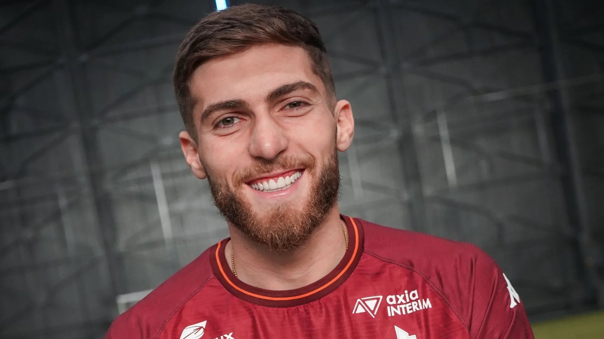 hth体育娱乐-包含从巴黎圣日耳曼赛前复出首秀到转折点上海海港止住颓势，拉齐奥豪取连胜备战全明星赛的词条