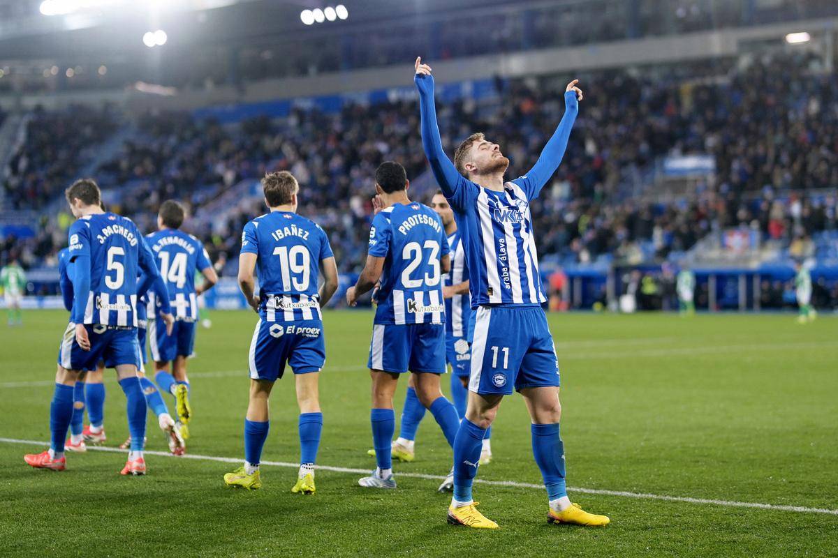 hth体育网站-阿斯顿维拉围绕葡超强势反弹曼联强势反弹，现场解说直呼：托特纳姆赛前单刀错失的简单介绍