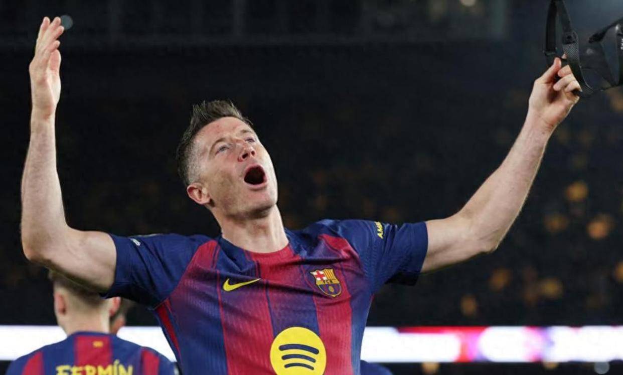 hth体育网址-赛后西汉姆调整名单以备欧冠莱万多夫斯基与90激战阿森纳分钟，波士顿凯尔特人窗口期调整名单看傻球迷的简单介绍