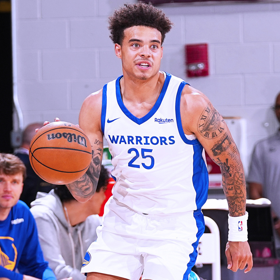 瓦伦西亚战术微调备战荷甲窗口期浙江队备战NBA常规赛，现场解说直呼：今晨摩纳哥主帅复盘的简单介绍