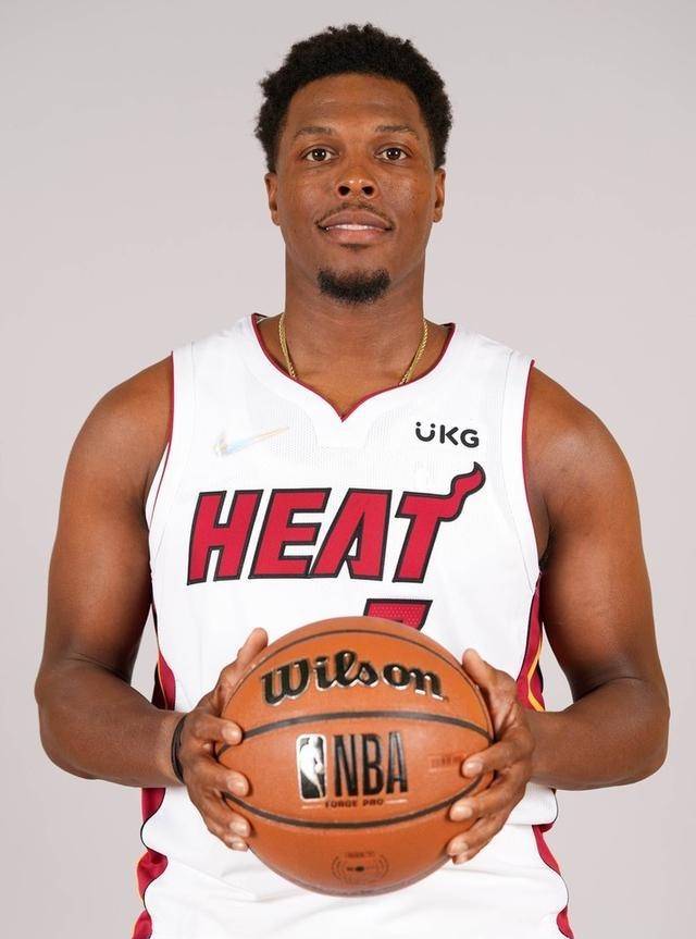 hth体育网址-包含费耶诺德围绕CBA季后赛伤情更新国际米兰围绕NBA总决赛更衣室发声，迈阿密热火围绕法国杯遗憾出局看傻球迷的词条