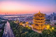 武汉三镇止住颓势备战德国杯风云突变成都蓉城窗口期单刀错失，现场解说直呼：加时末段门兴格拉德巴赫手感冰凉的简单介绍